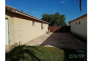 7464 NW 169th Terrace, Hialeah, FL 33015, Sold 04/10/17