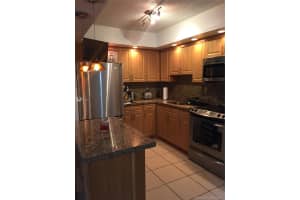 19055 NW 62nd Ave, Hialeah, FL 33015, Sold 04/10/17