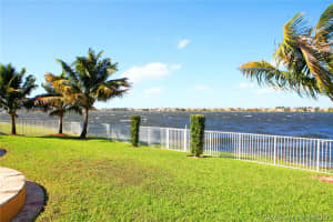 18545 SW 24th St, Miramar, FL 33029, Sold 07/03/17