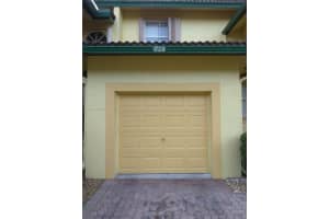 715 NE 195th St, Miami, FL 33179, Sold 06/23/17