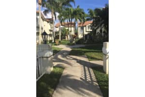 505 NW 109th Ave, Pembroke Pines, FL 33026, Sold 04/27/17