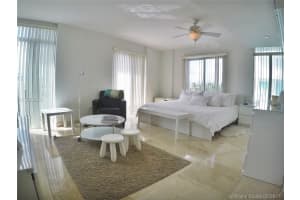 7600 Collins Ave, Miami Beach, FL 33141, Sold 08/16/17