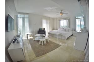 7600 Collins Ave, Miami Beach, FL 33141, Sold 08/16/17