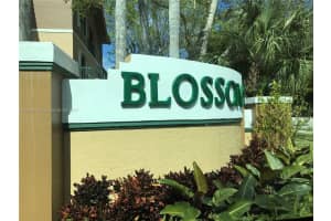10030 Hammocks Blvd, Miami, FL 33196, Sold 05/25/17