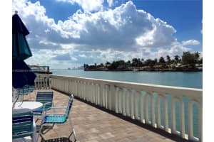 1455 N Treasure Dr #4e, North Bay Village, FL 33141, Sold 06/10/17