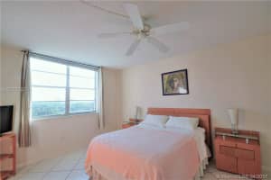 2829 Indian Creek Dr, Miami Beach, FL 33140, Sold 09/01/17