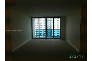 7501 E Treasure Dr #7l, North Bay Village, FL 33141, Sold 09/25/17