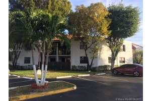 9427 Fontainebleau Blvd, Miami, FL 33172, Sold 08/25/17