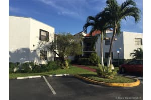 9427 Fontainebleau Blvd, Miami, FL 33172, Sold 08/25/17