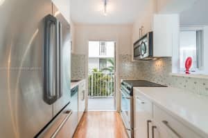 1670 Bay Rd #3g, Miami Beach, FL 33139, Sold 05/10/17