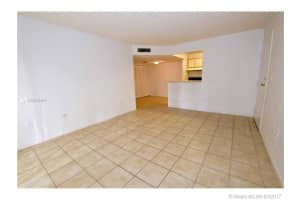 7180 NW 179th St, Hialeah, FL 33015, Sold 05/04/17