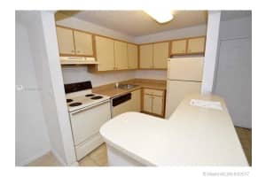 7180 NW 179th St, Hialeah, FL 33015, Sold 05/04/17