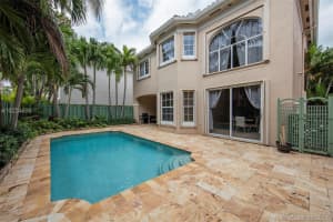 3944 194th Trail, Golden Beach, FL 33160, Sold 11/30/17