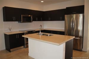10349 NW 70th Ln, Doral, FL 33178, Sold 03/06/19