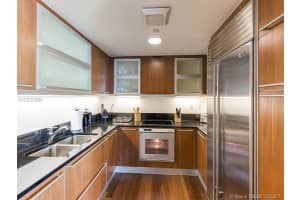 101 20th St #2107, Miami Beach, FL 33139, Sold 03/12/18