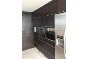 6000 Collins Ave, Miami Beach, FL 33140, Sold 05/30/17