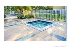 200 Palm Cir W, Pembroke Pines, FL 33025, Sold 09/01/17