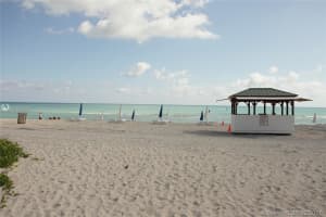 5225 Collins Ave, Miami, FL 33140, Sold 10/02/17