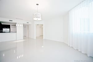 3030 NE 188th St, Aventura, FL 33180, Sold 10/18/17
