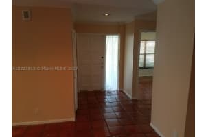 1641 Riverwood Ln, Coral Springs, FL 33071, Sold 05/31/17