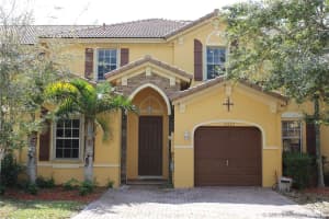 15322 SW 8th Way, Miami, FL 33194, Sold 04/18/17