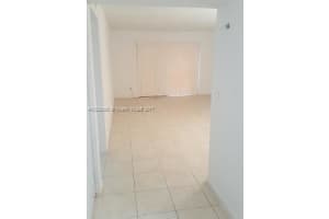 15205 NE 6th Ave APT D304, Miami, FL 33162, Sold 05/22/17