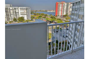 1300 NE Miami Gardens Dr #917e, Miami, FL 33179, Sold 04/14/17