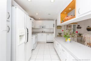 20441 NE 30th Ave, Aventura, FL 33180, Sold 07/31/17