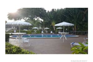 3105 Oakland Shores Dr J212, Oakland Park, FL 33309, Sold 04/17/17