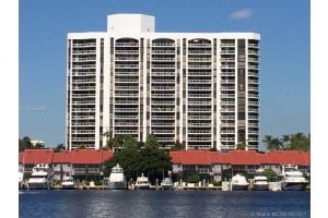 3640 Yacht Club Dr, Aventura, FL 33180, Sold 08/24/17