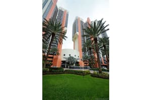19333 Collins Ave, Sunny Isles Beach, FL 33160, Sold 06/30/17