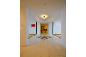 19333 Collins Ave, Sunny Isles Beach, FL 33160, Sold 06/30/17