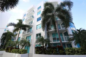 110 Washington Ave, Miami Beach, FL 33139, Sold 10/20/17
