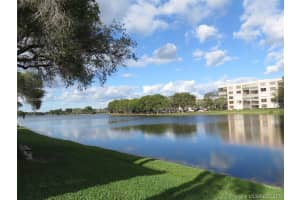 11431 NW 10th St, Pembroke Pines, FL 33026, Sold 03/27/17