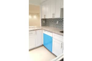 671 NE 195th St #321e, Miami, FL 33179, Sold 06/16/17