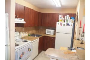 7135 NW 179th St, Hialeah, FL 33015, Sold 06/20/17