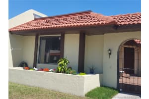 18829 NW 65th Ct, Hialeah, FL 33015, Sold 06/05/17