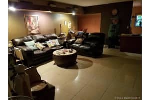 16014 Kilmarnock Dr, Miami Lakes, FL 33014, Sold 04/13/17