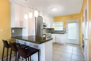 851 Meridian Ave, Miami Beach, FL 33139, Sold 06/07/17