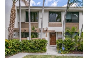 2665 NE 164th St, North Miami Beach, FL 33160, Sold 08/01/17