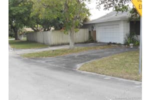 2450 SW 86th Ave, Davie, FL 33324, Sold 05/16/17