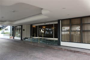 5757 Collins Ave # 305, Miami Beach, FL 33140, Sold 06/04/18