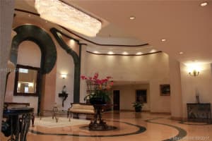 5757 Collins Ave # 305, Miami Beach, FL 33140, Sold 06/04/18