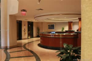 5757 Collins Ave # 305, Miami Beach, FL 33140, Sold 06/04/18