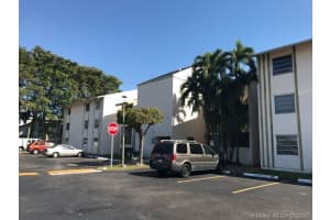 8435 SW 156th Ct, Miami, FL 33193, Sold 07/14/17