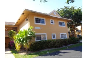 441 SE 10th St APT D206, Dania Beach, FL 33004, Sold 05/19/17