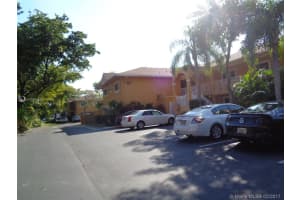 441 SE 10th St APT D206, Dania Beach, FL 33004, Sold 05/19/17