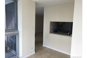 2655 Collins Ave, Miami Beach, FL 33140, Sold 12/15/17