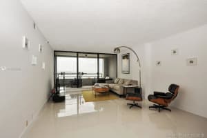 1541 Brickell Ave B1103, Miami, FL 33129, Sold 03/12/18