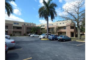 230 NW 87th Ave APT I114, Miami, FL 33172, Sold 05/19/17